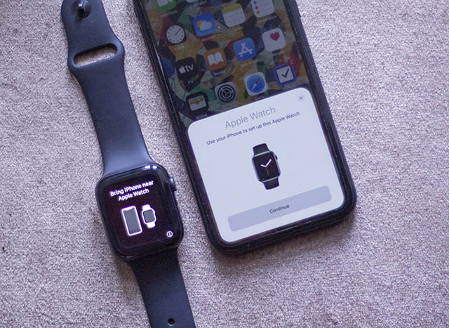 Как подключить / отключить Apple Watch с новым iPhone (все методы)
