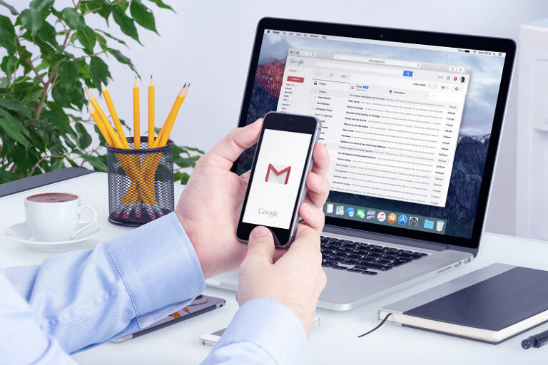 Как изменить свое имя и адрес электронной почты в Gmail