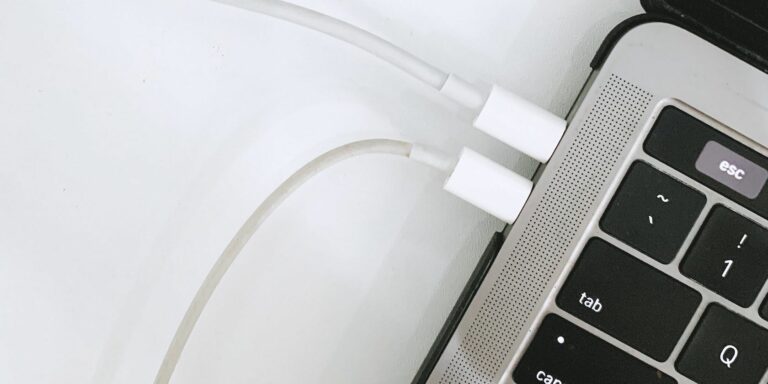 5 исправлений, которые стоит попробовать, когда порт USB-C вашего Mac перестает работать